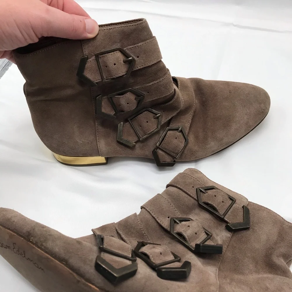 Sam Edelman Nolan tan moto style buckle ankle boots gold metal heel size 6 M